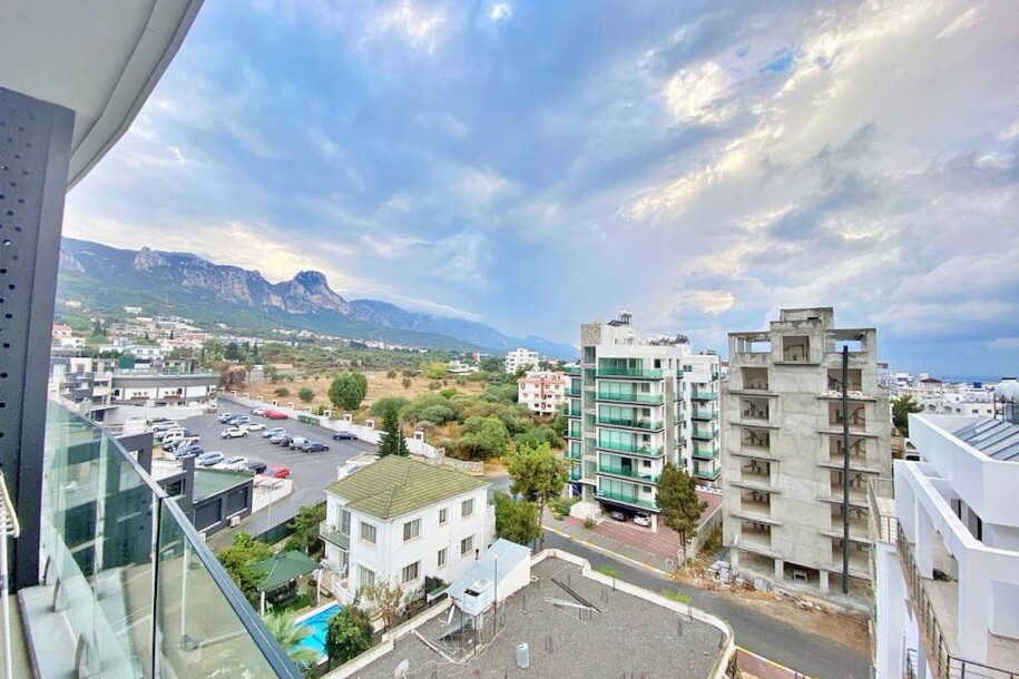 Kyrenia Center 1+1 Flat-4