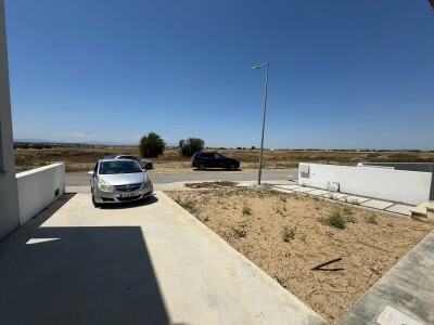 Lefkoşa Yenikent Villa 3+1 Türk tapulu-22