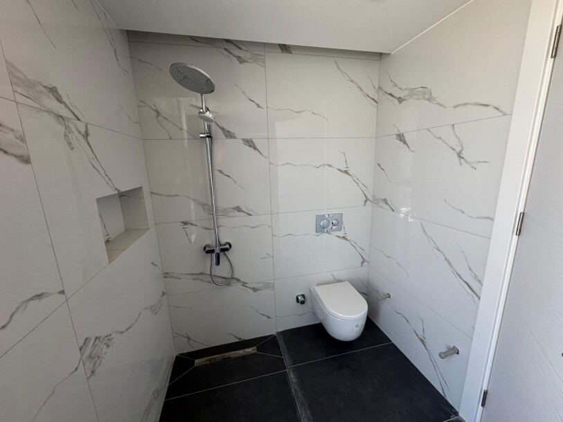 Lefkoşa Yenikent Villa 3+1 Türk tapulu-17