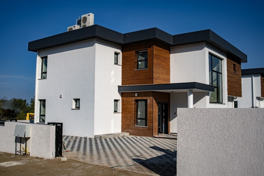 Kyrenia Zeytinlik  4+1 Villa-17